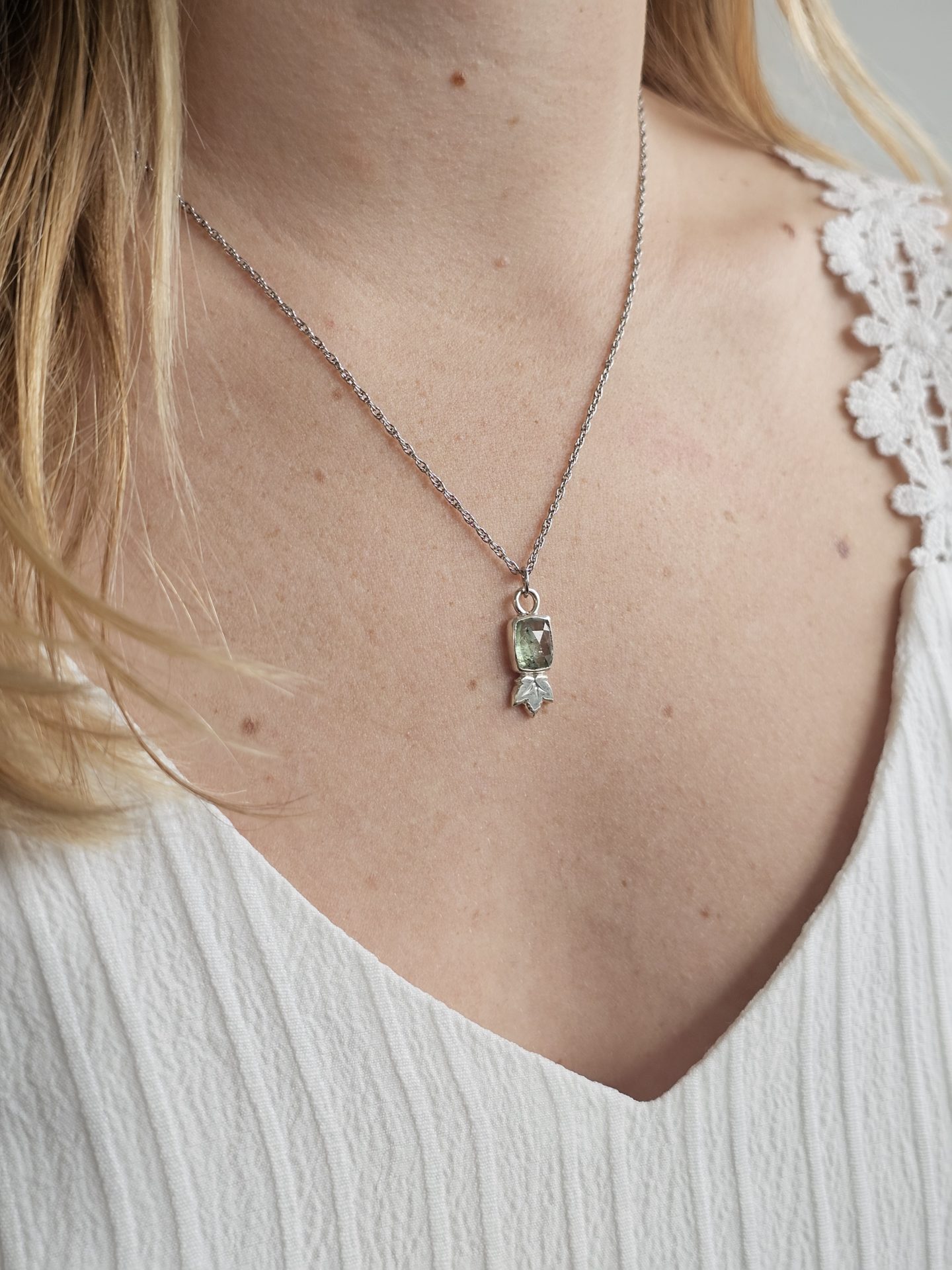 Pendentif Cyanite – Image 2