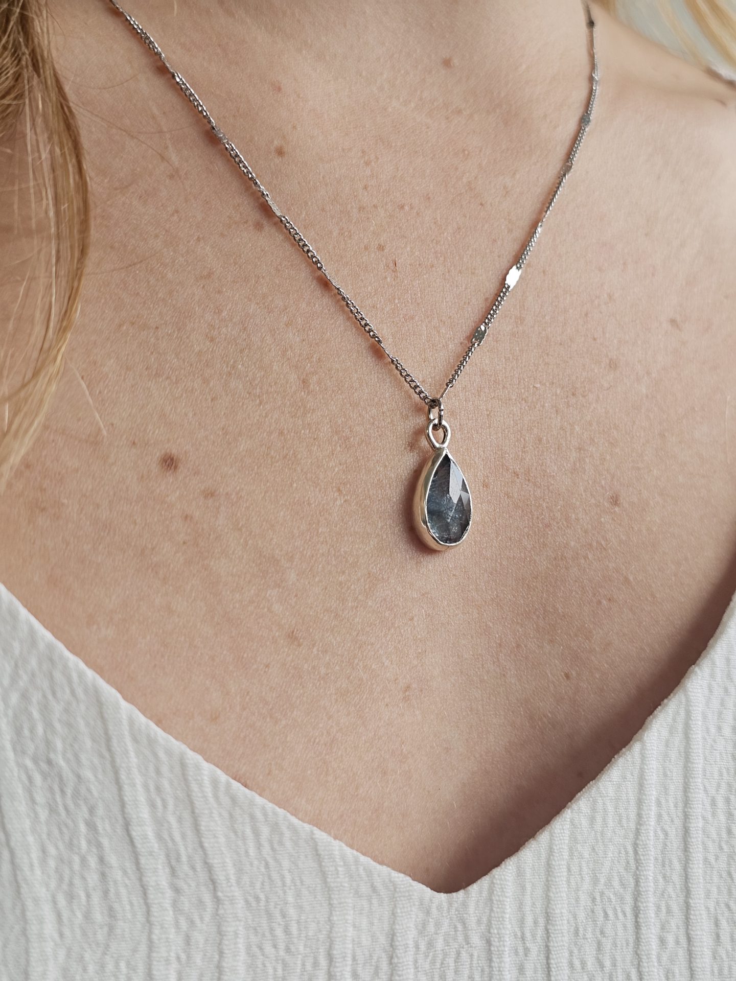 Pendentif Cyanite – Image 2