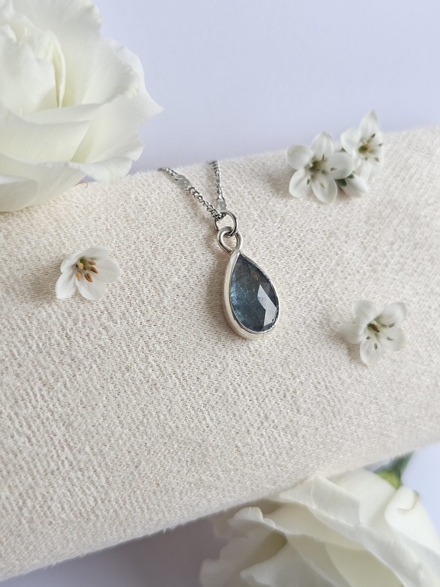 Pendentif Cyanite – Image 3