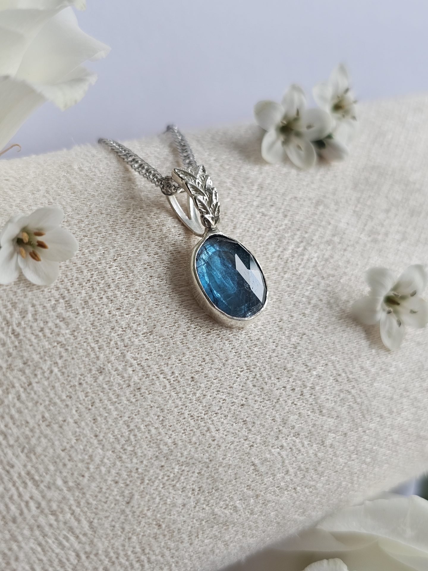 Pendentif Cyanite