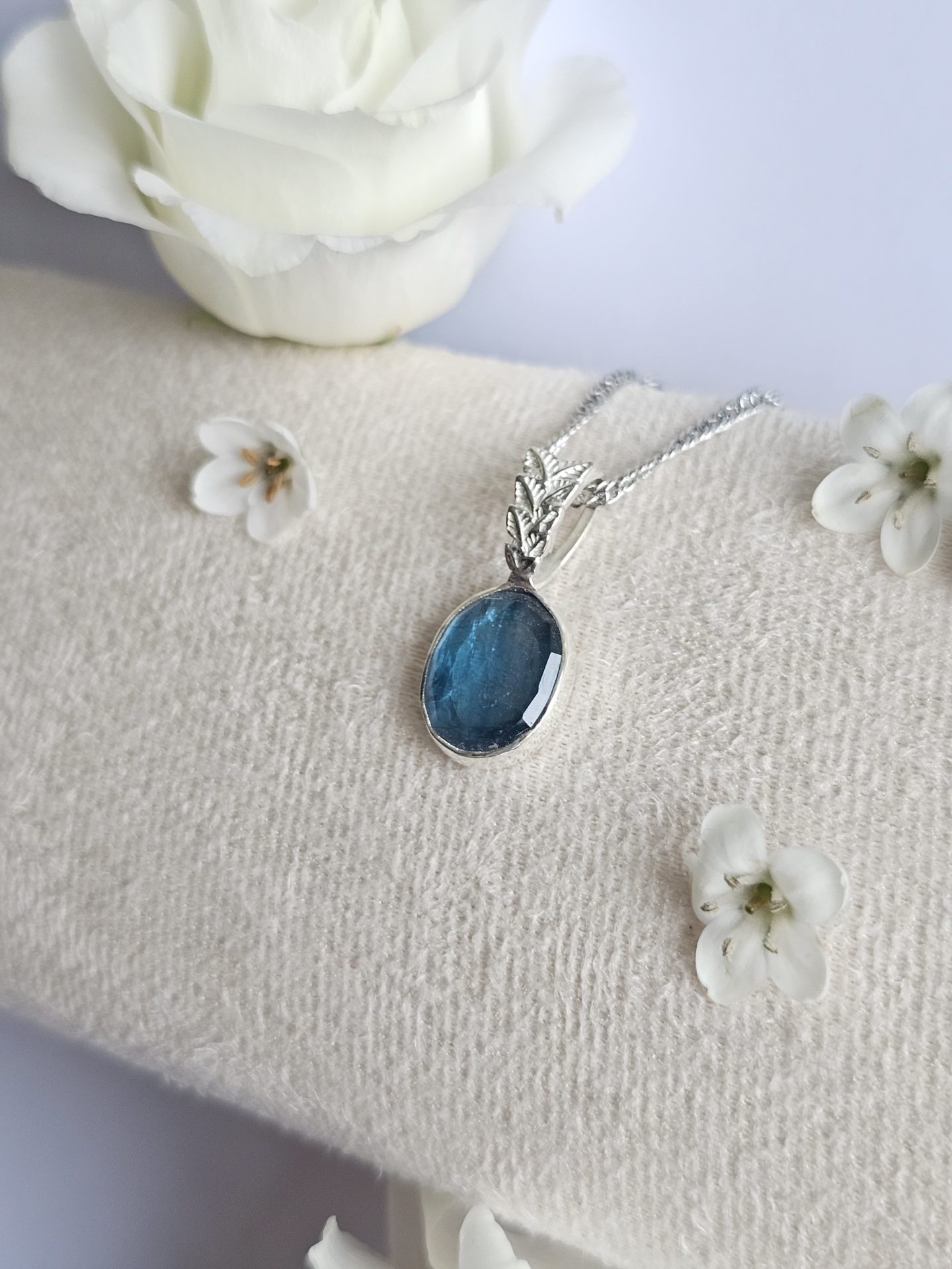 Pendentif Cyanite – Image 5