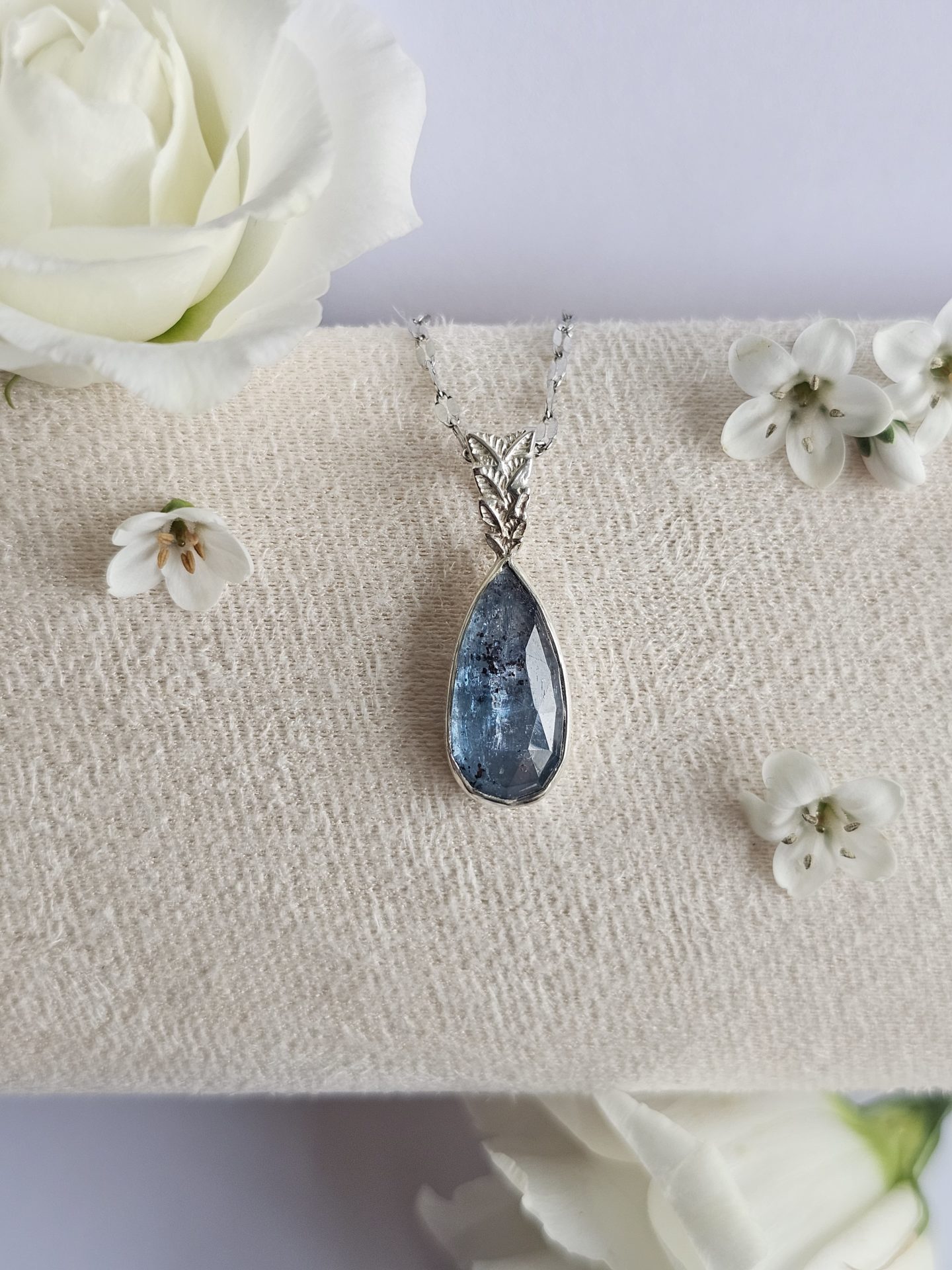 Pendentif Cyanite – Image 5