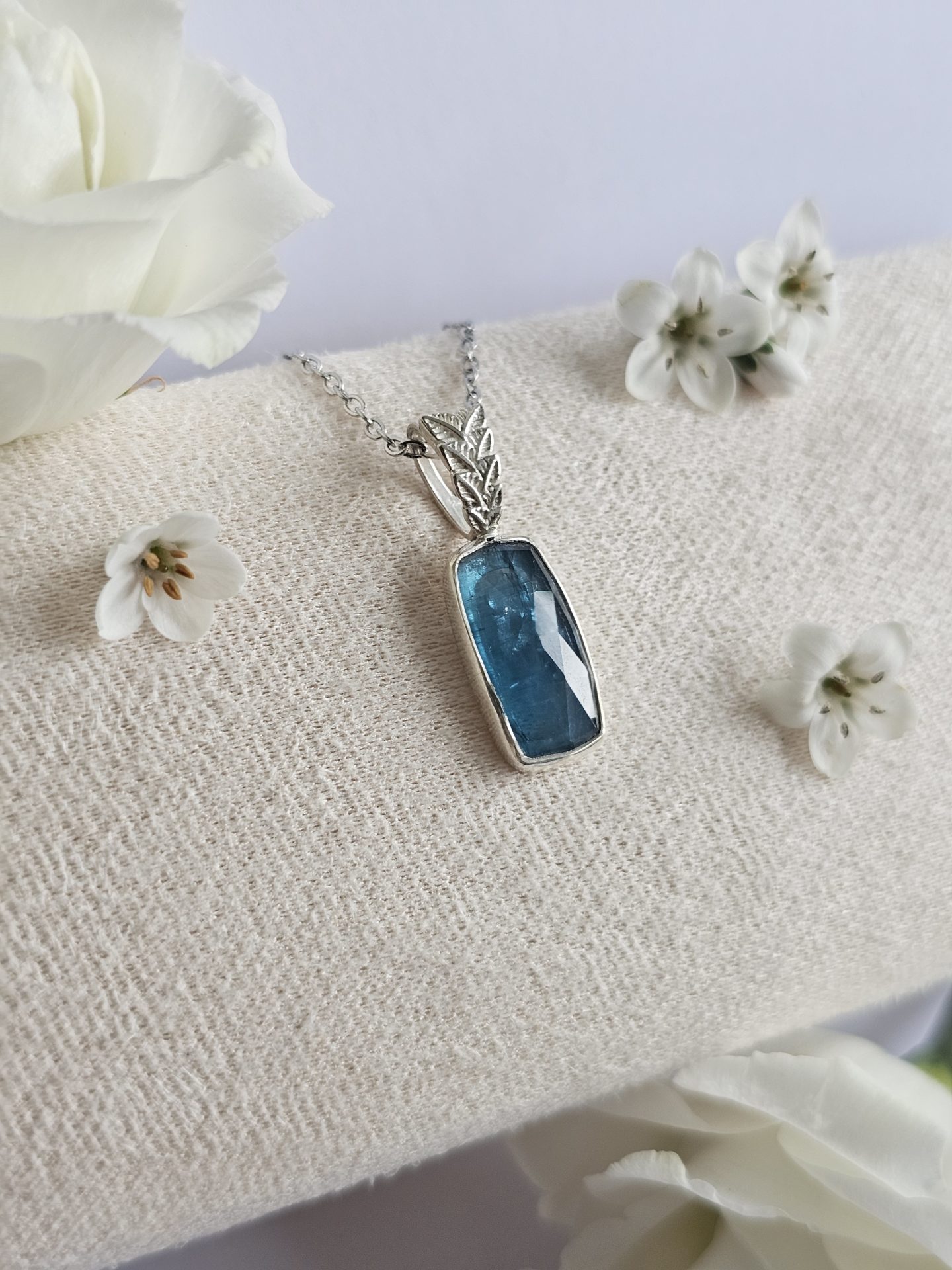 Pendentif Cyanite